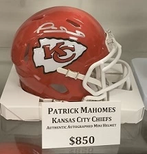 Mahomes Mini